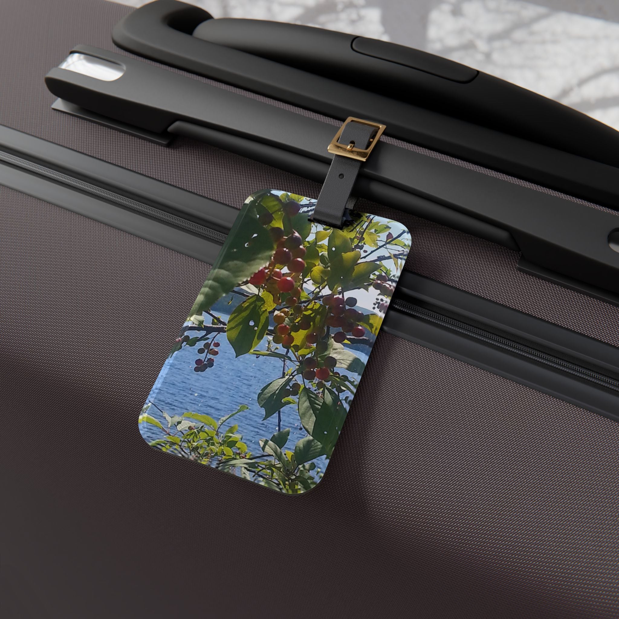 Flagrant Red Tones | Deep Ruby Thicket Luggage Tag | The Flow Collection