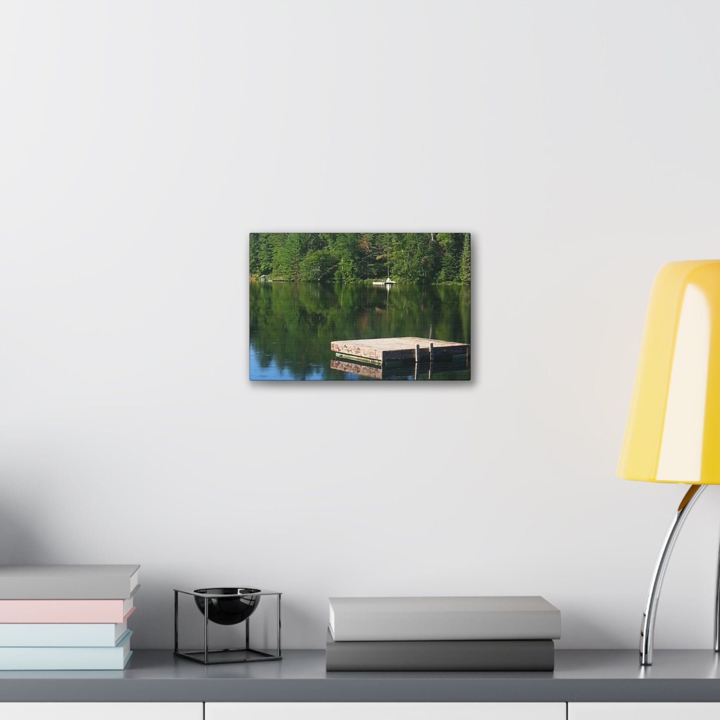 Canvas Print -Nature-Inspired  Tranquil Lakeside Reflection