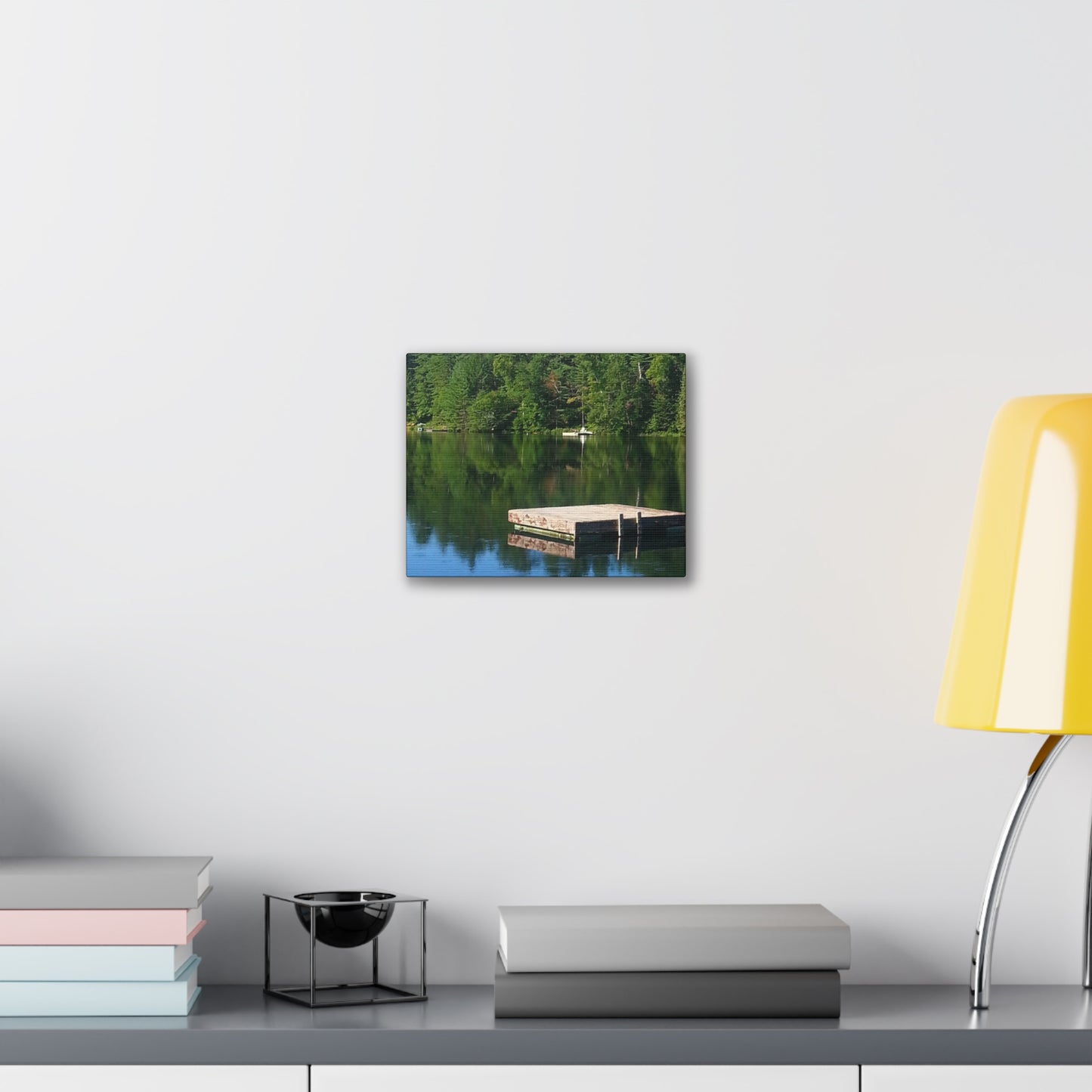 Canvas Print -Nature-Inspired  Tranquil Lakeside Reflection