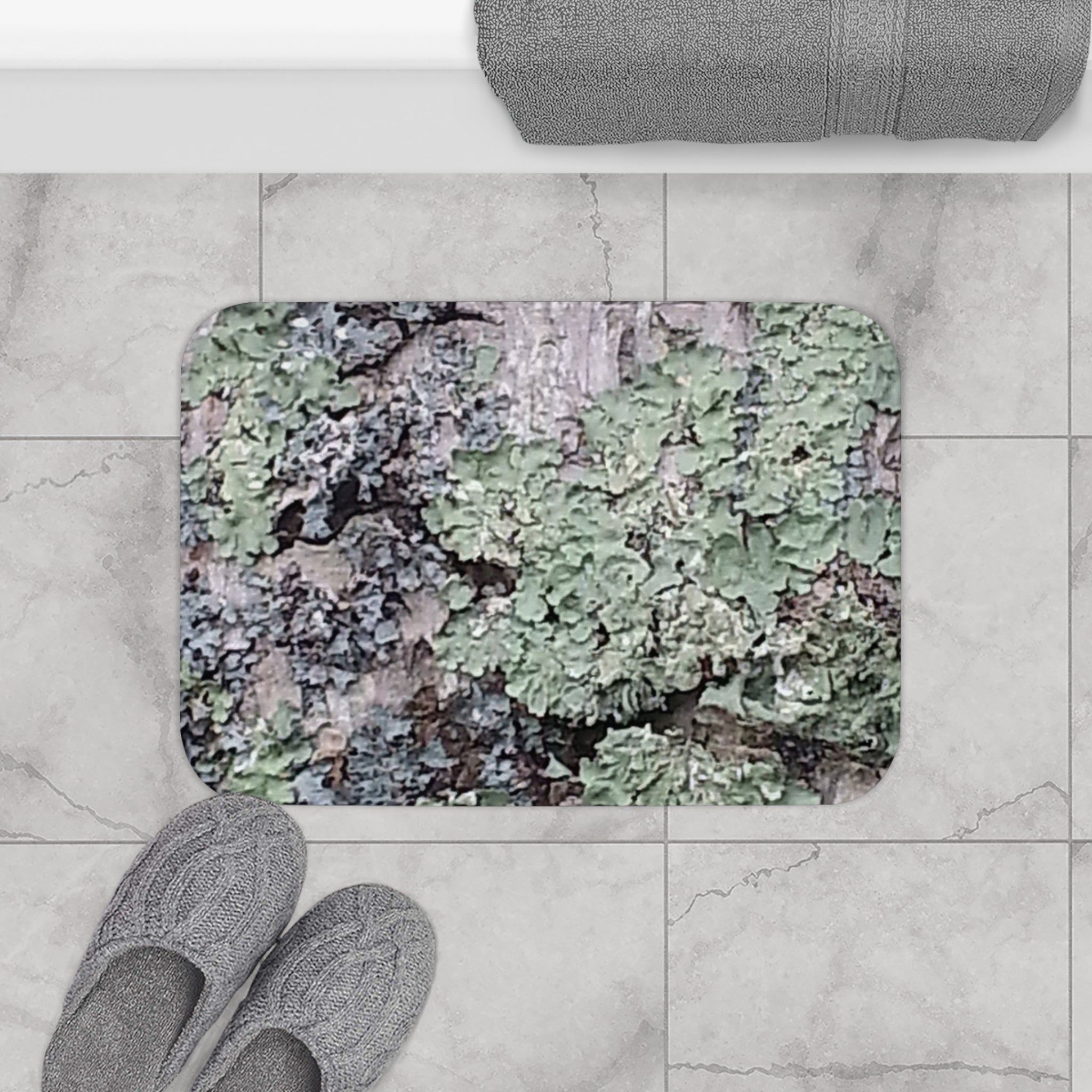 Grounded Moss | Lichen Bath Rug | The Rooted Collection