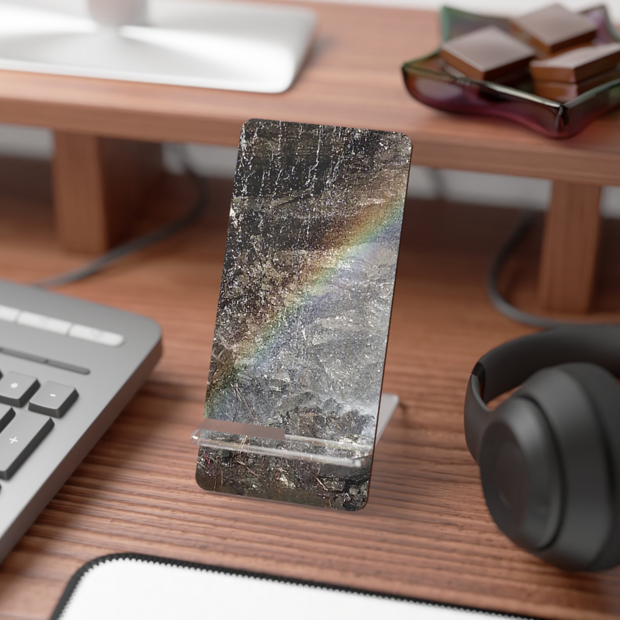 Crystal Pulse | Shimmering Geometric Light Phone Stand | The Rooted Collection